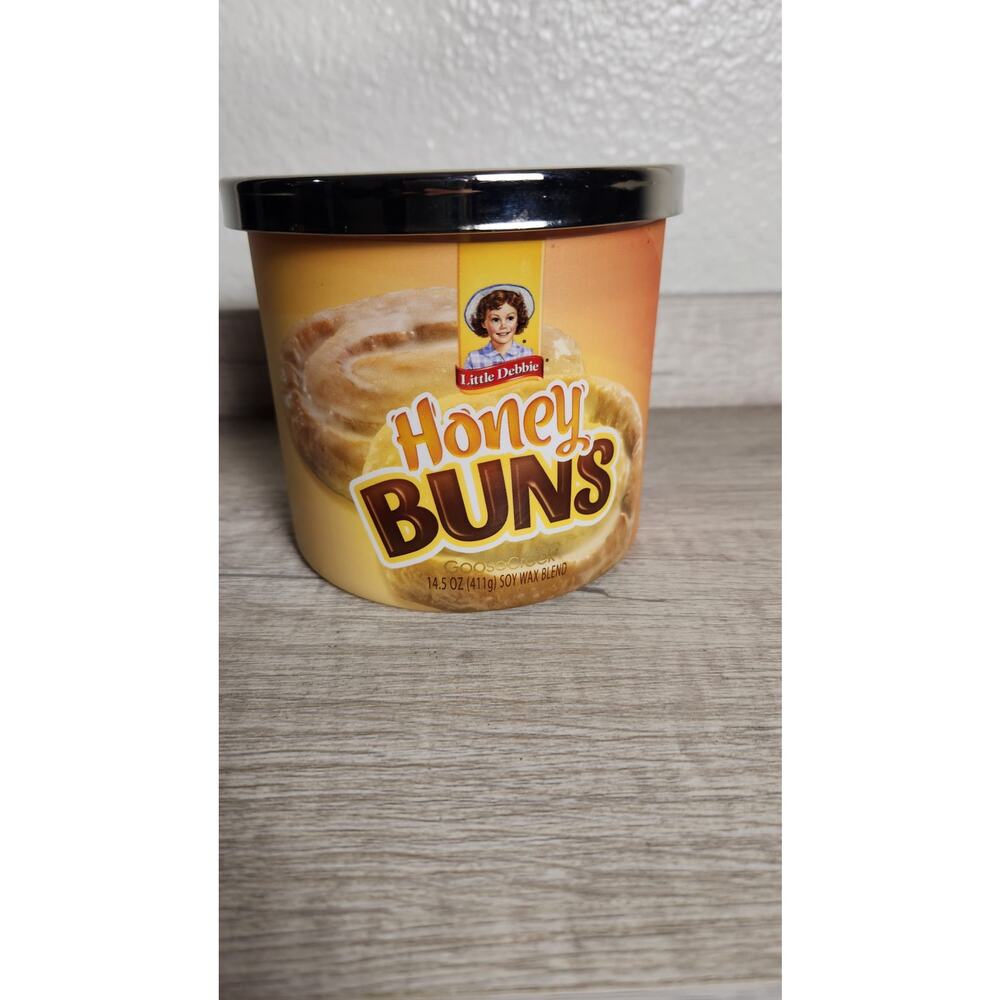 Goose Creek x Little Debbie Honey‎ Buns 3-Wick 14.5oz Candle